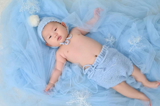 湘阴孕妇在家站着分娩